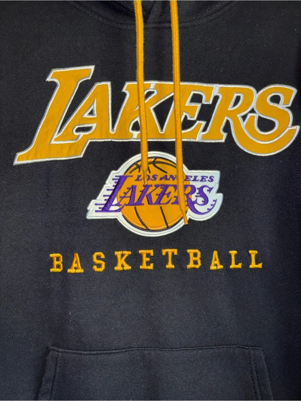 NBA official los